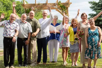 Four couples celebrating their 40th anniversary